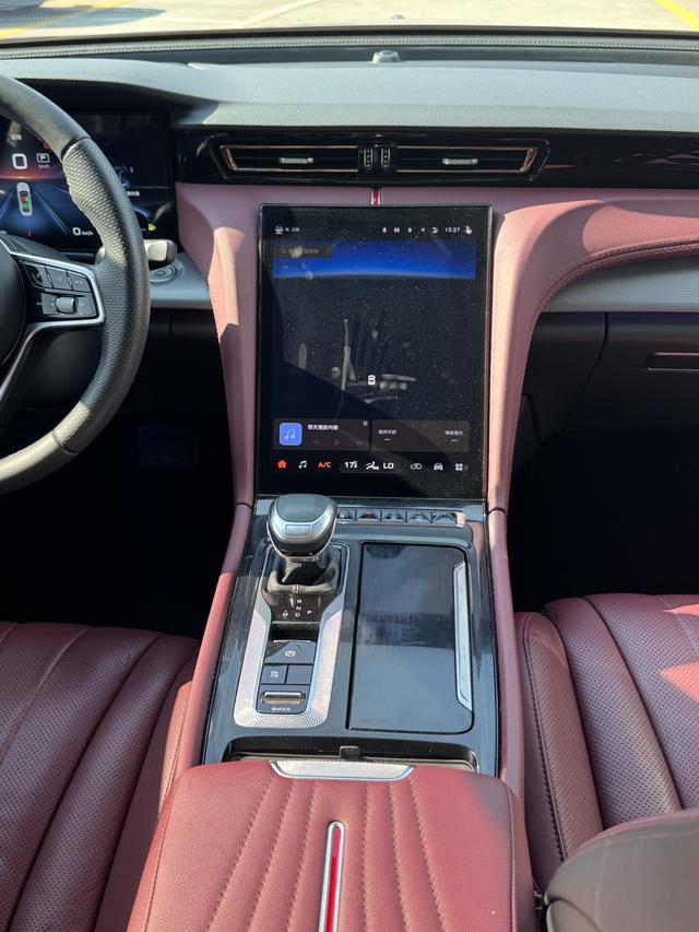 Hongqi H5 2023 thumb 9