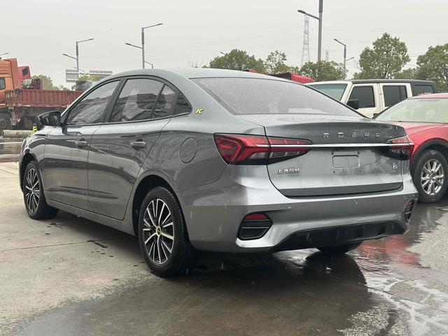 Roewe i5 2021 thumb 3