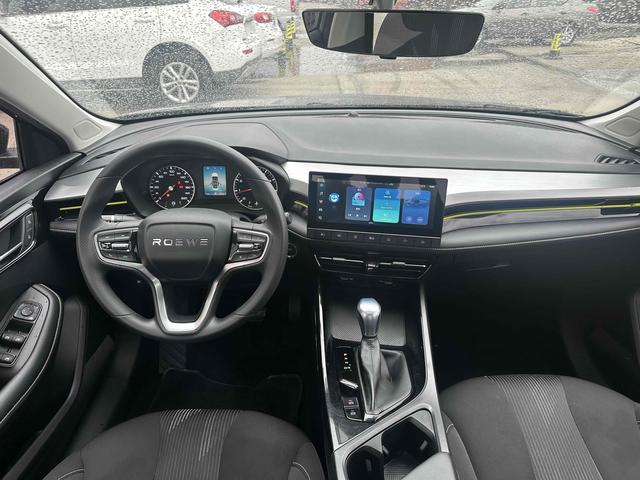 Roewe i5 2021 thumb 4
