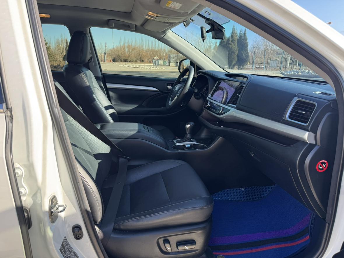 Toyota Highlander 2017 thumb 6