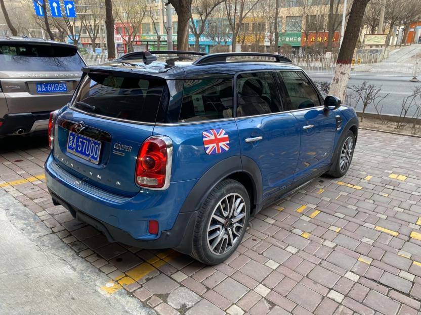 Mini Countryman 2019 thumb 4