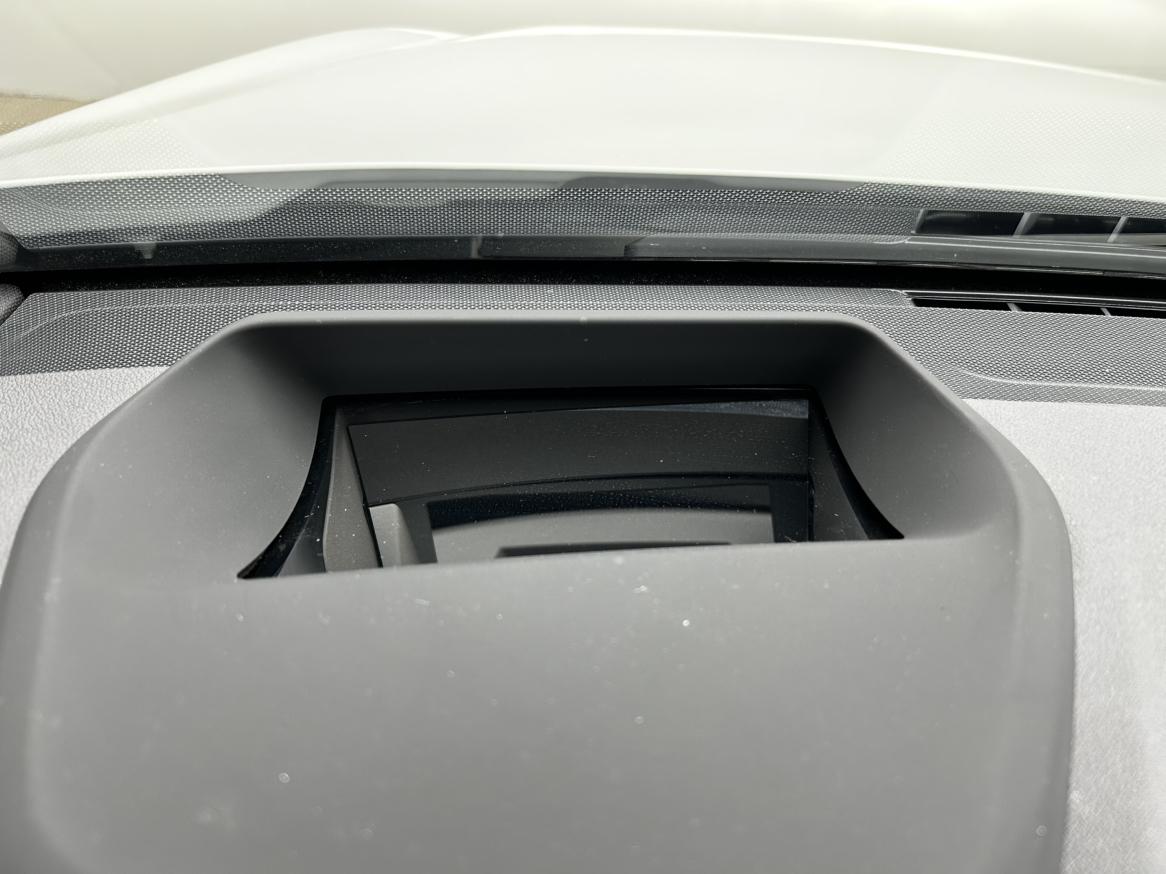 BMW 6 серии 2023 thumb 6