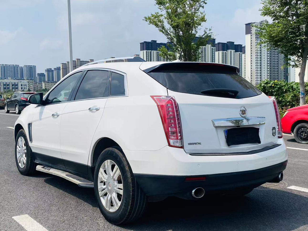 Cadillac SRX 2014 thumb 3