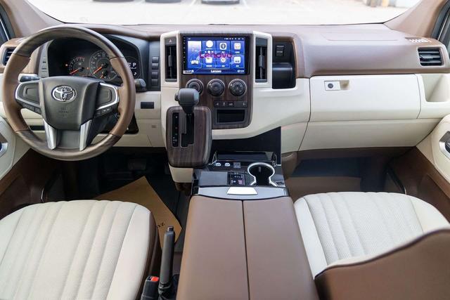 Toyota HiAce 2025 thumb 9