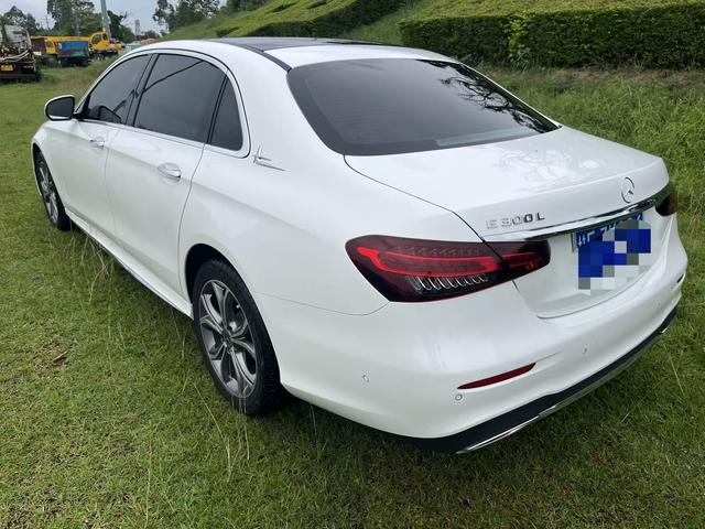 Mercedes-Benz E-Class 2021 thumb 2