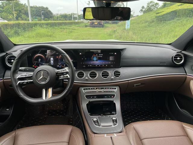 Mercedes-Benz E-Class 2021 thumb 8