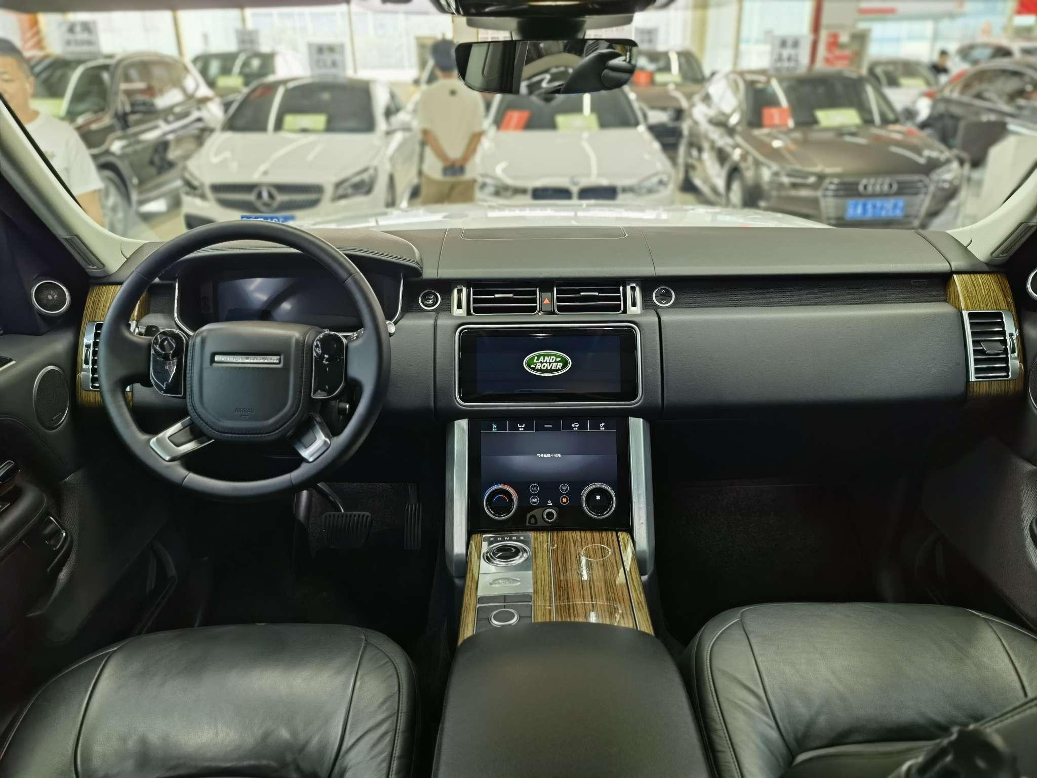 Land Rover Range Rover 2019 thumb 7