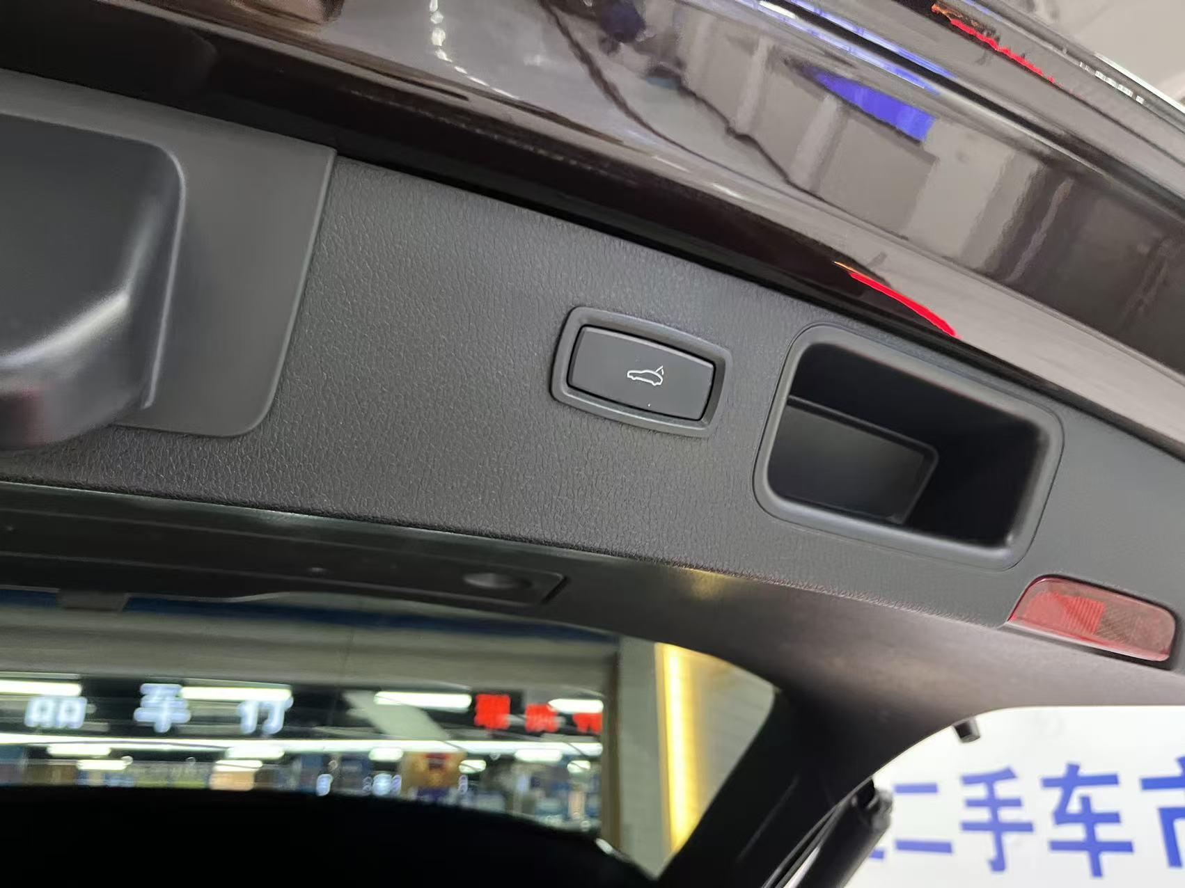 Porsche Macan 2019 thumb 8