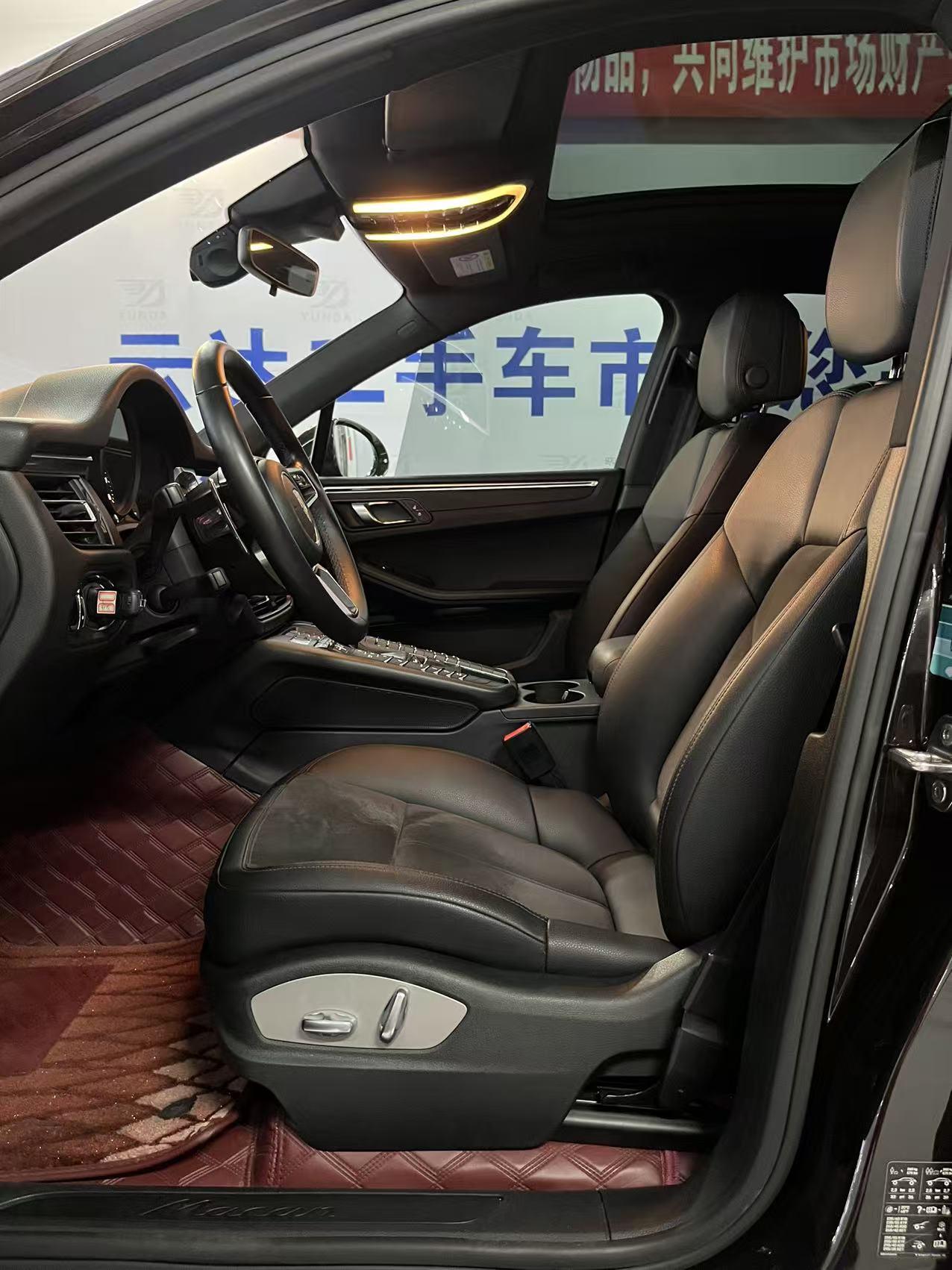Porsche Macan 2019 thumb 12