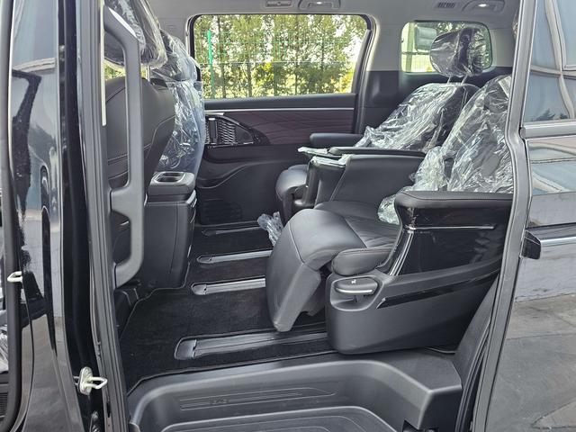 GAC E9 PHEV 2024 thumb 4