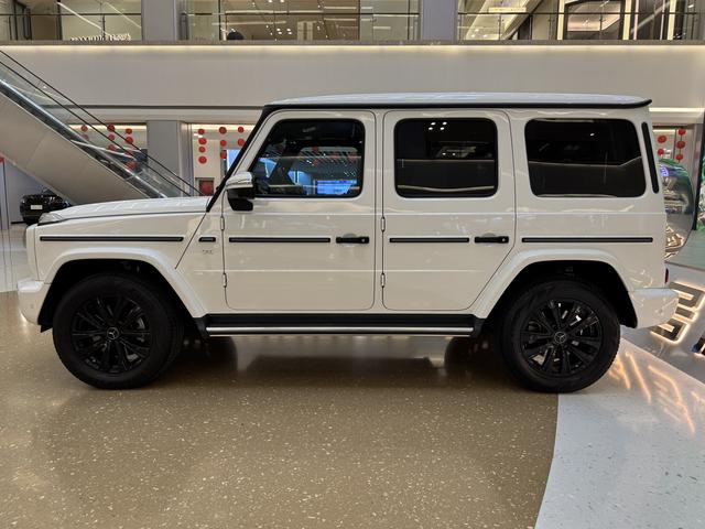 Mercedes-Benz G-Class 2022 thumb 5