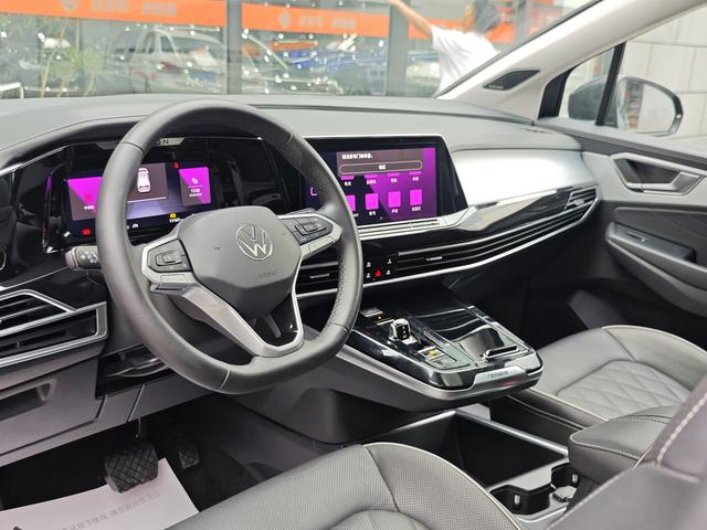 Volkswagen Lamando 2023 thumb 9