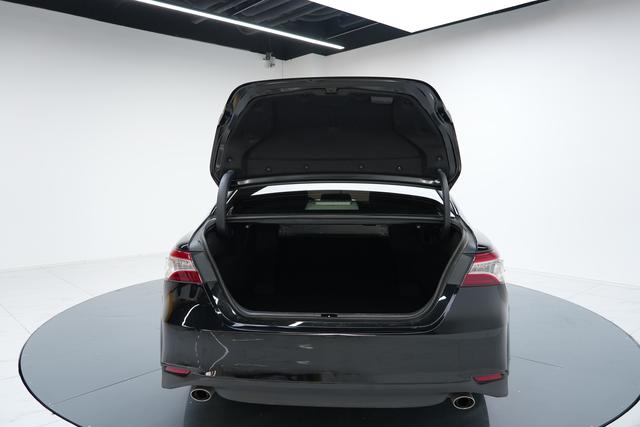 Toyota Camry 2019 thumb 12