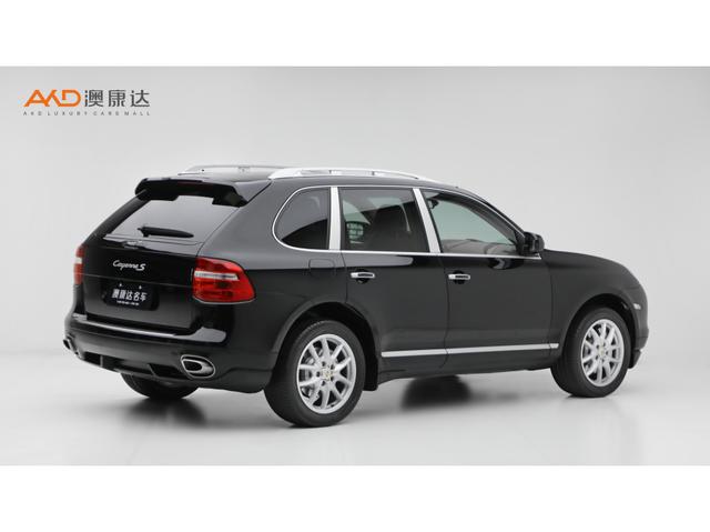 Porsche Cayenne 2008 thumb 2