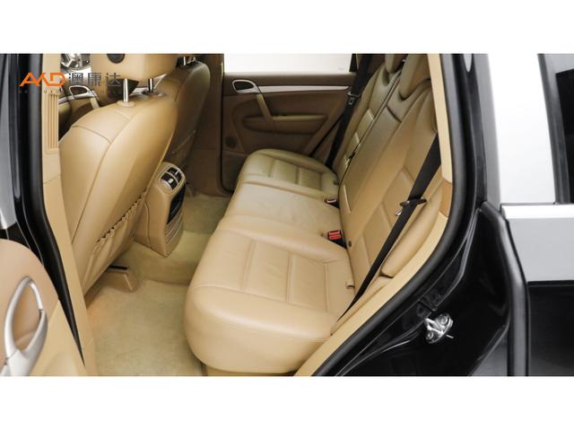 Porsche Cayenne 2008 thumb 6