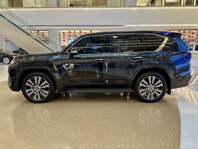 Lexus LX 2023 thumb 5