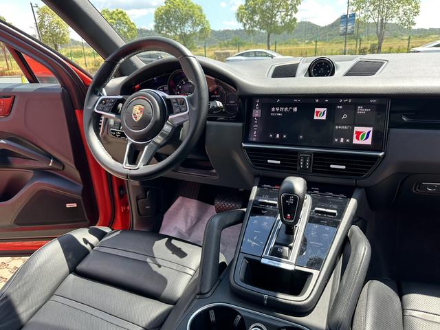 Porsche Cayenne 2019 thumb 11