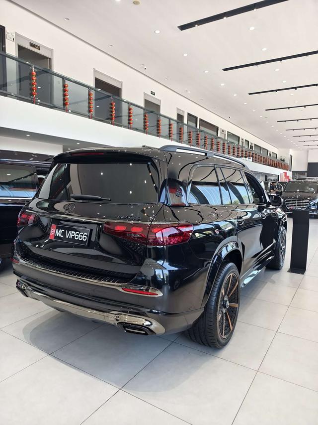 Mercedes-Benz GLS 2025 thumb 10