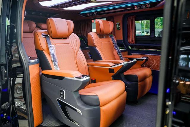 Toyota HiAce 2025 thumb 5