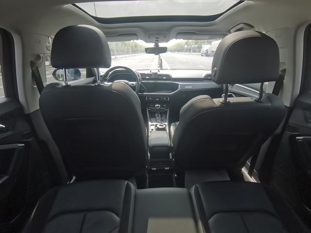 Audi Q3 2022 thumb 8