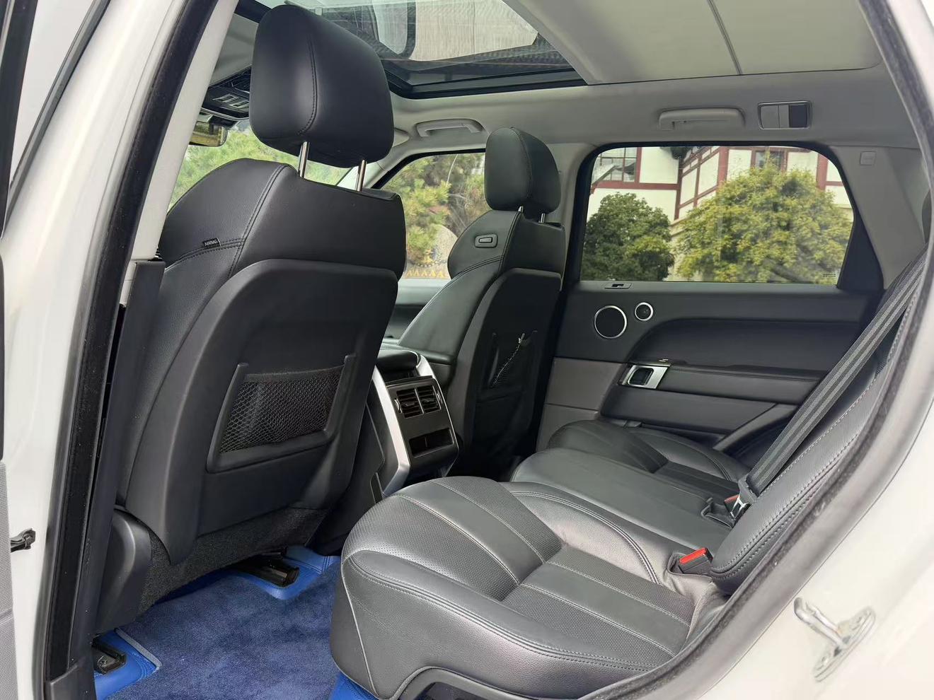 Land Rover Range Rover Sport 2017 thumb 6