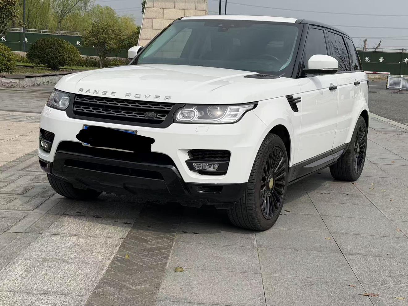 Land Rover Range Rover Sport 2017 thumb 8