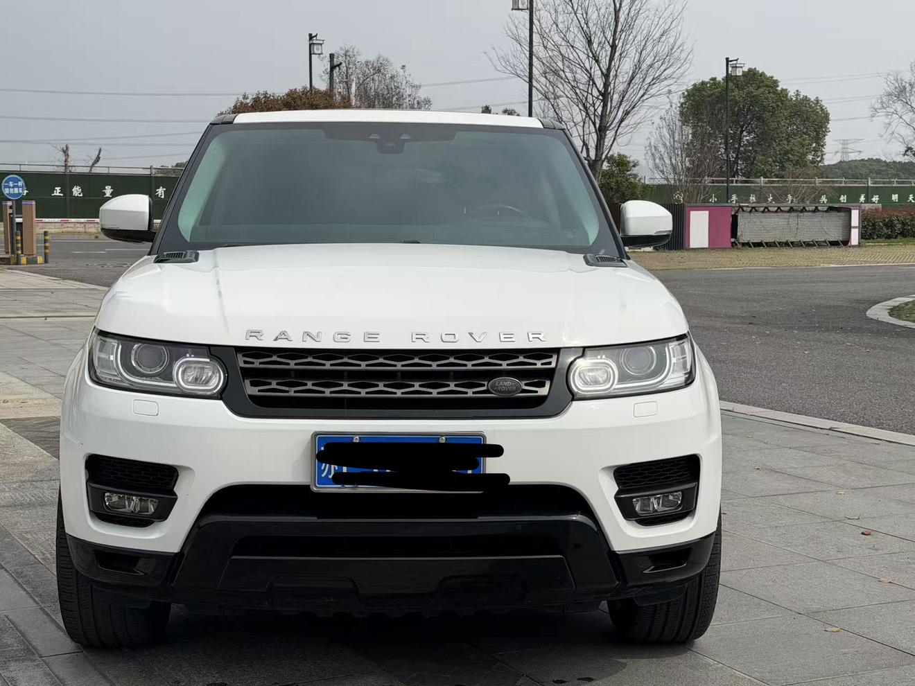 Land Rover Range Rover Sport 2017 thumb 9