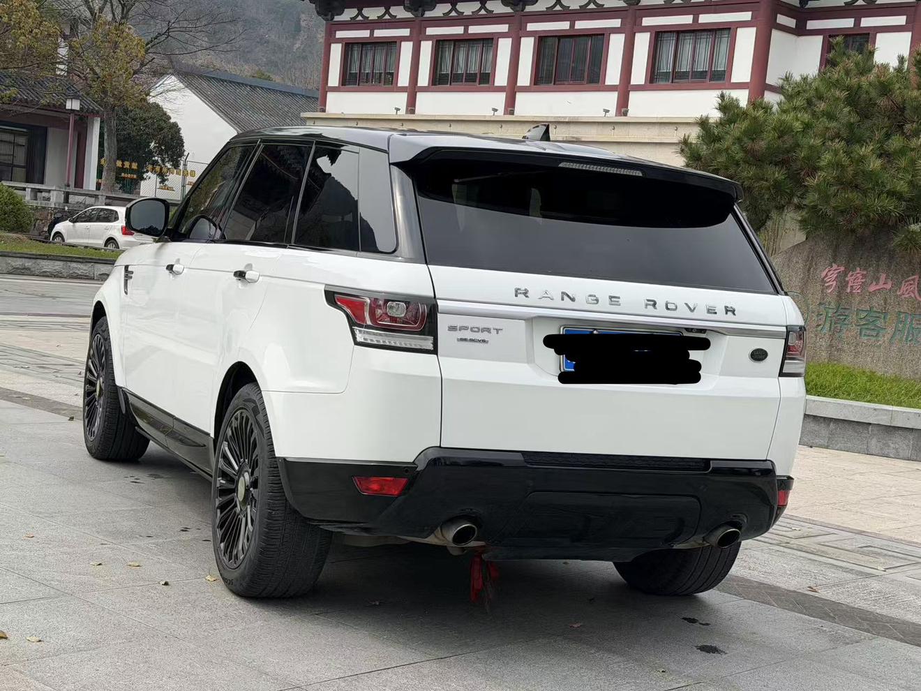 Land Rover Range Rover Sport 2017 thumb 11