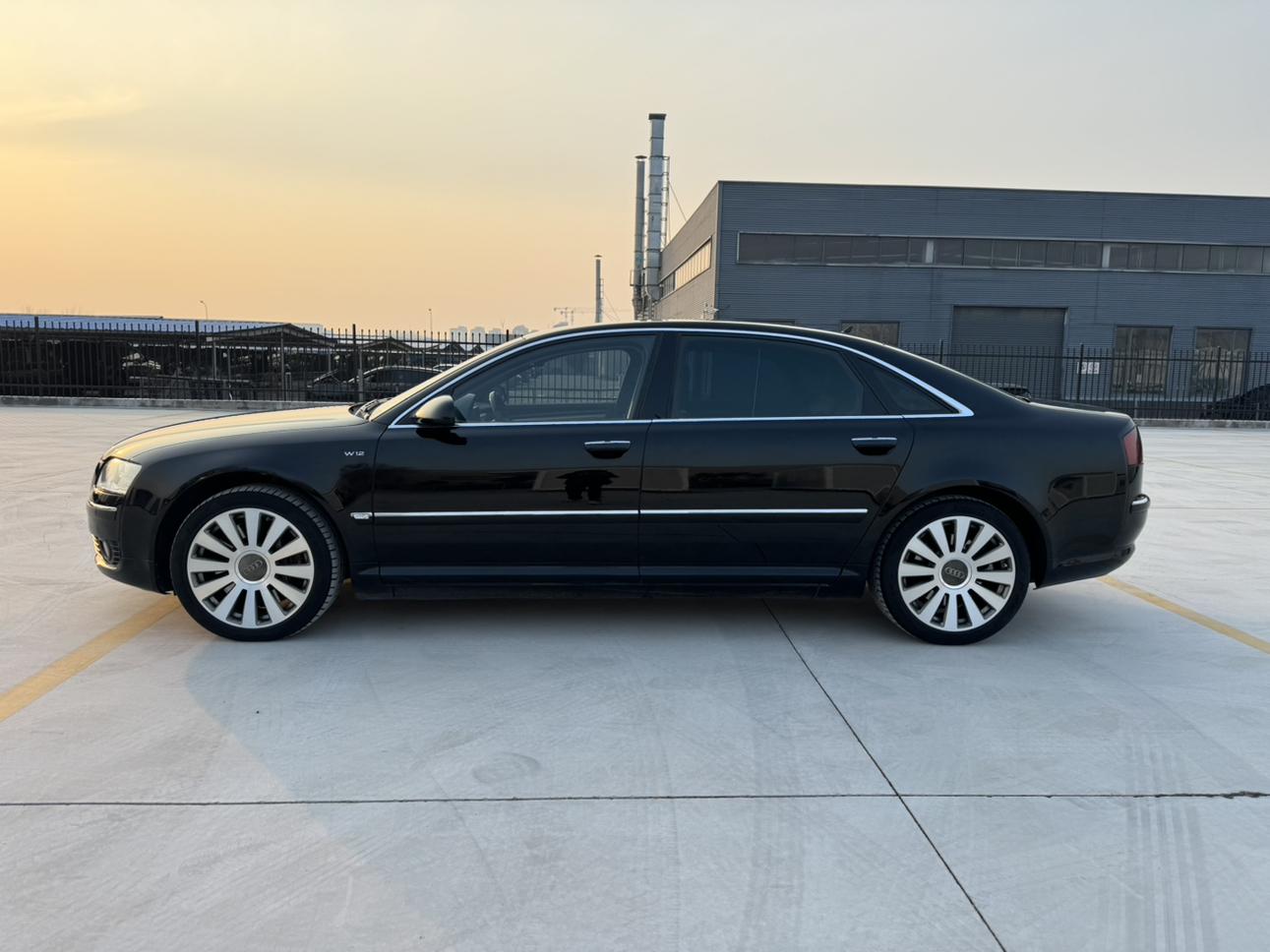 Audi A8 2007 thumb 2