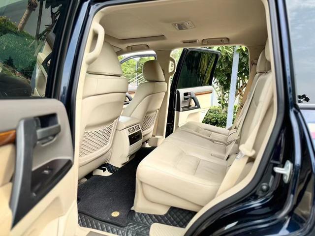 Toyota Land Cruiser 2019 thumb 3