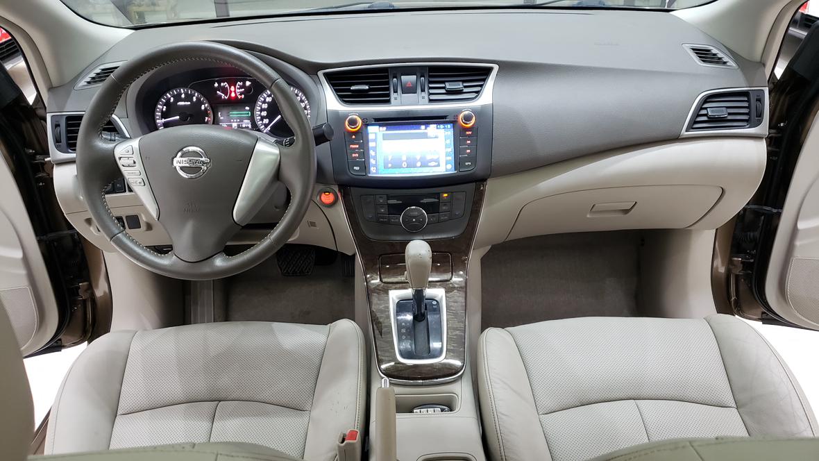 Nissan Sylphy 2012 thumb 7