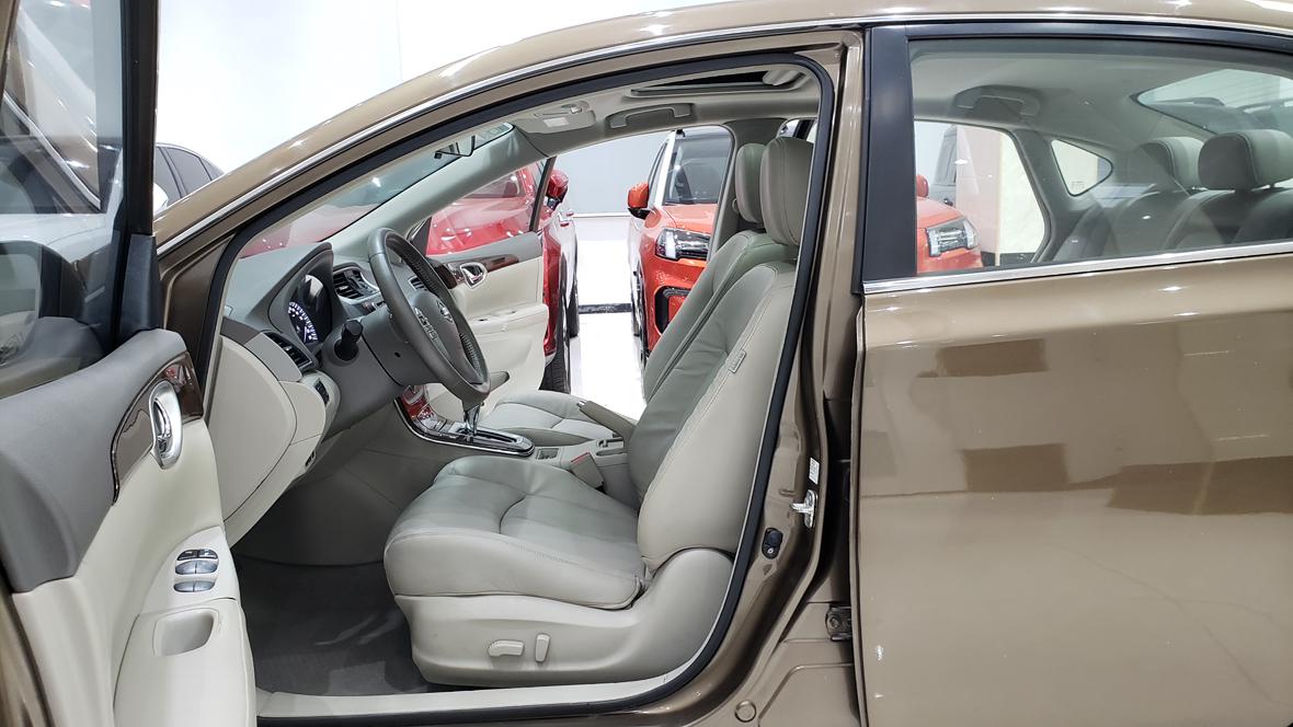 Nissan Sylphy 2012 thumb 12