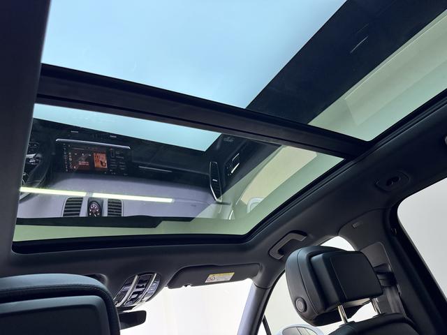 Porsche Cayenne 2021 thumb 11
