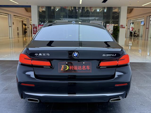 BMW 5 серии 2021 thumb 11