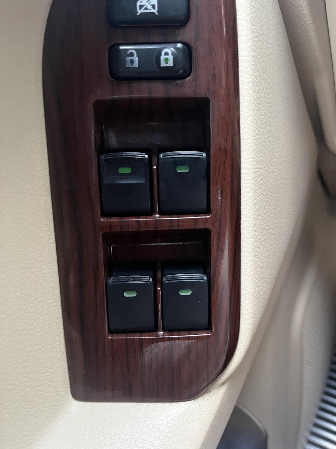 Toyota Land Cruiser Prado 2017 thumb 7