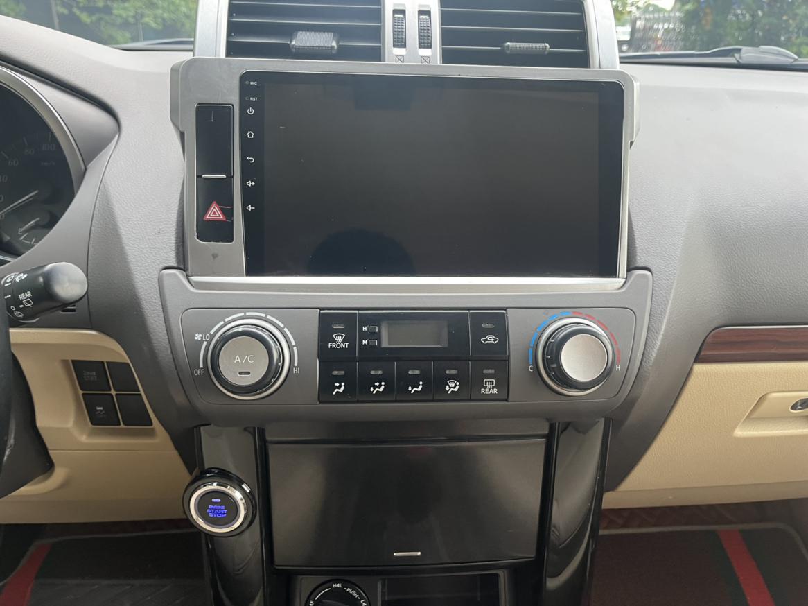 Toyota Land Cruiser Prado 2017 thumb 8