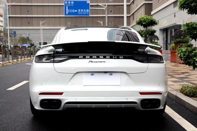 Porsche Panamera 2023 thumb 6