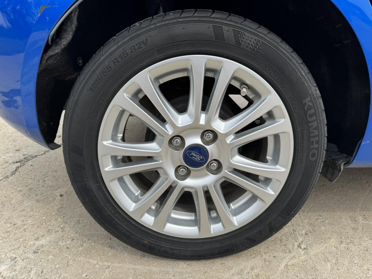 Ford Fiesta 2014 thumb 5
