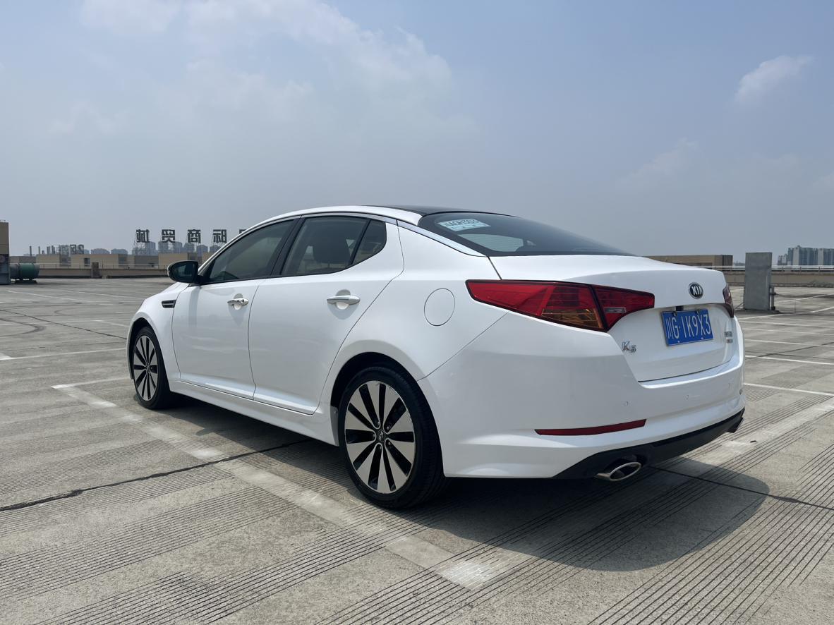 Kia K5 2012 thumb 3