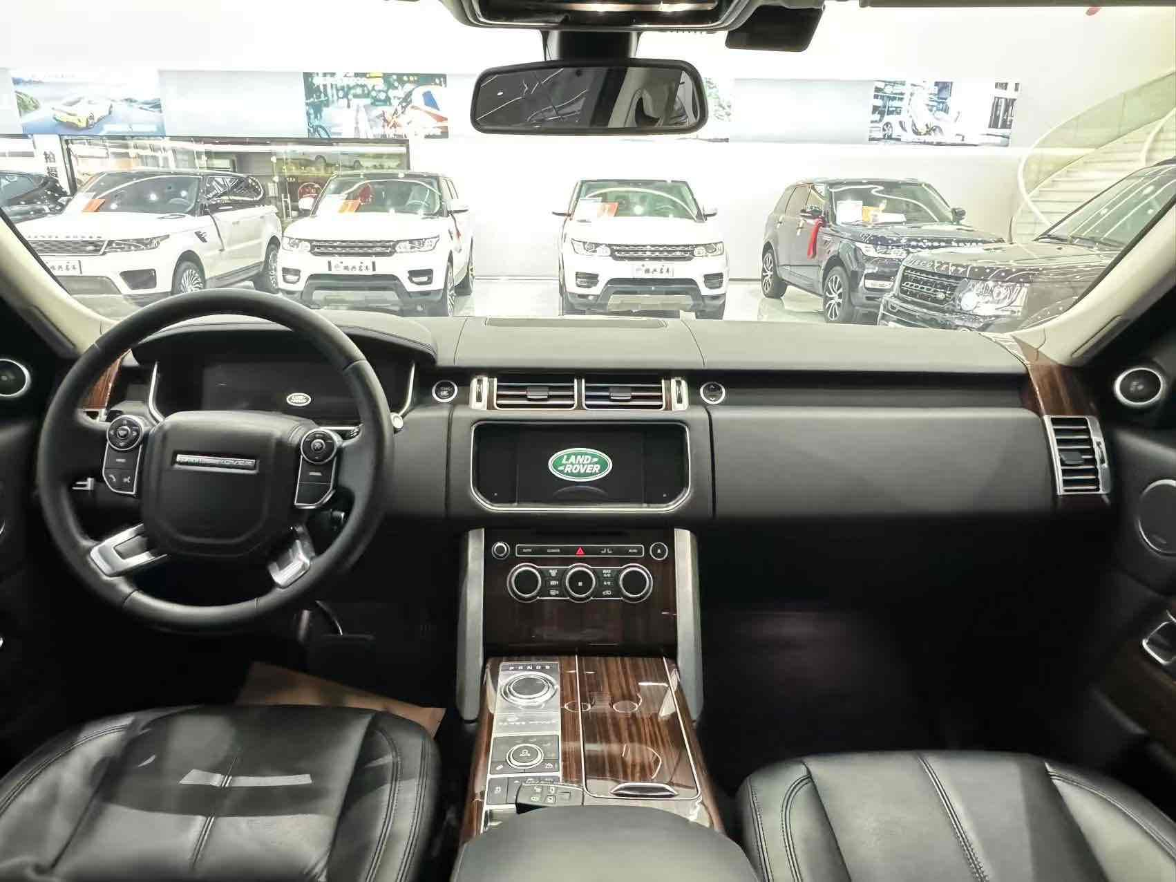 Land Rover Range Rover 2017 thumb 6