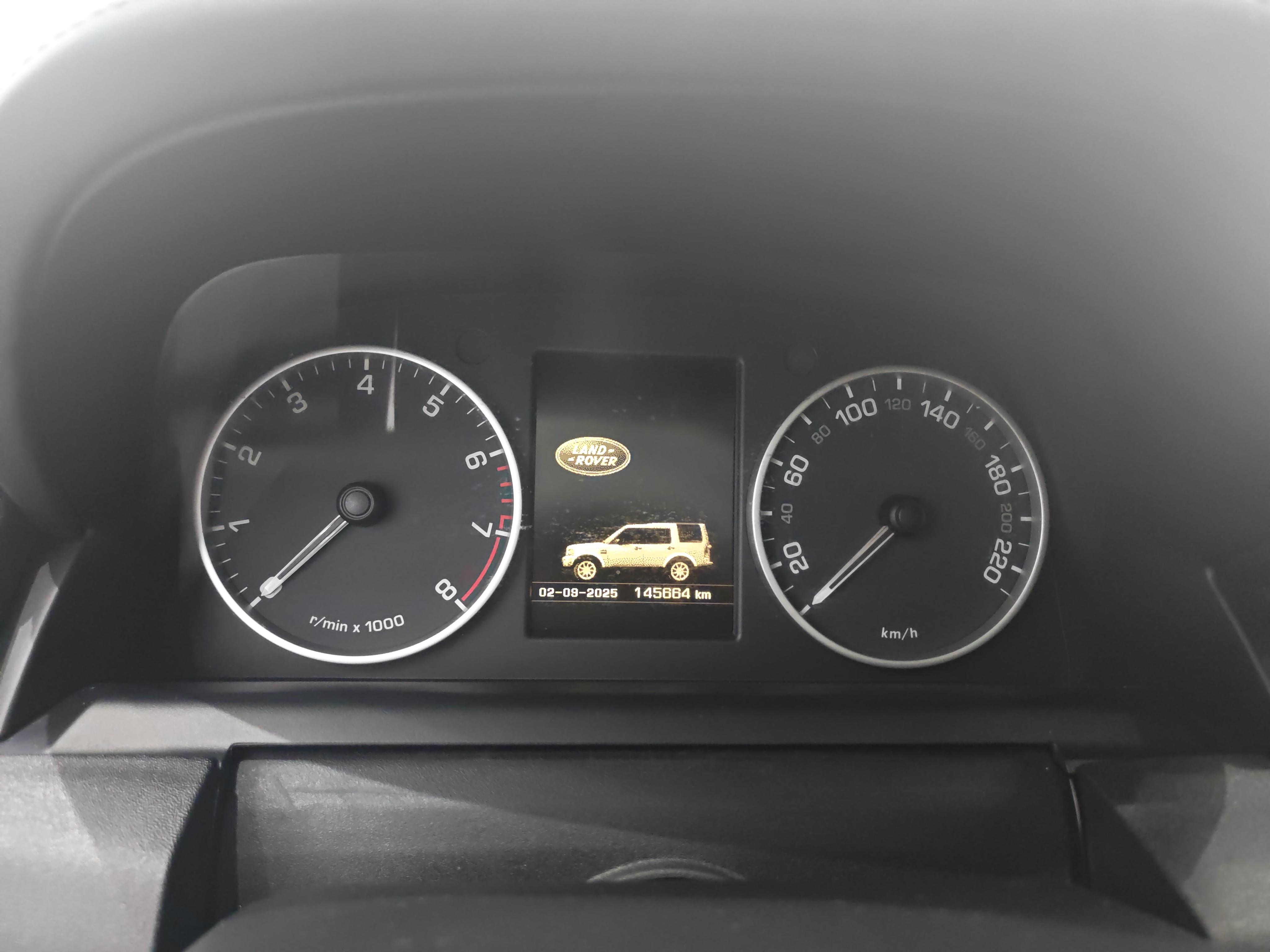 Land Rover Discovery 2015 thumb 11