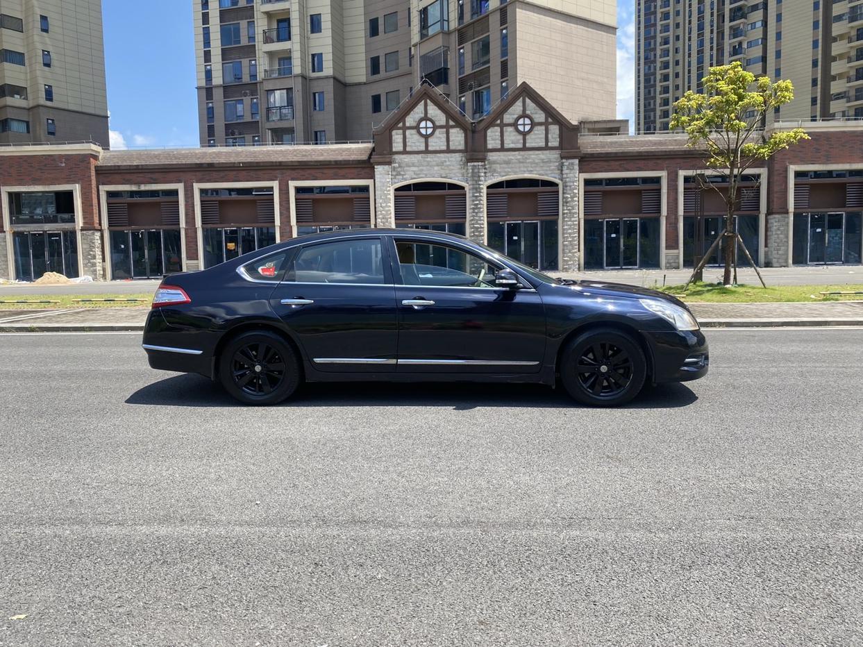 Nissan Altima 2012 thumb 5