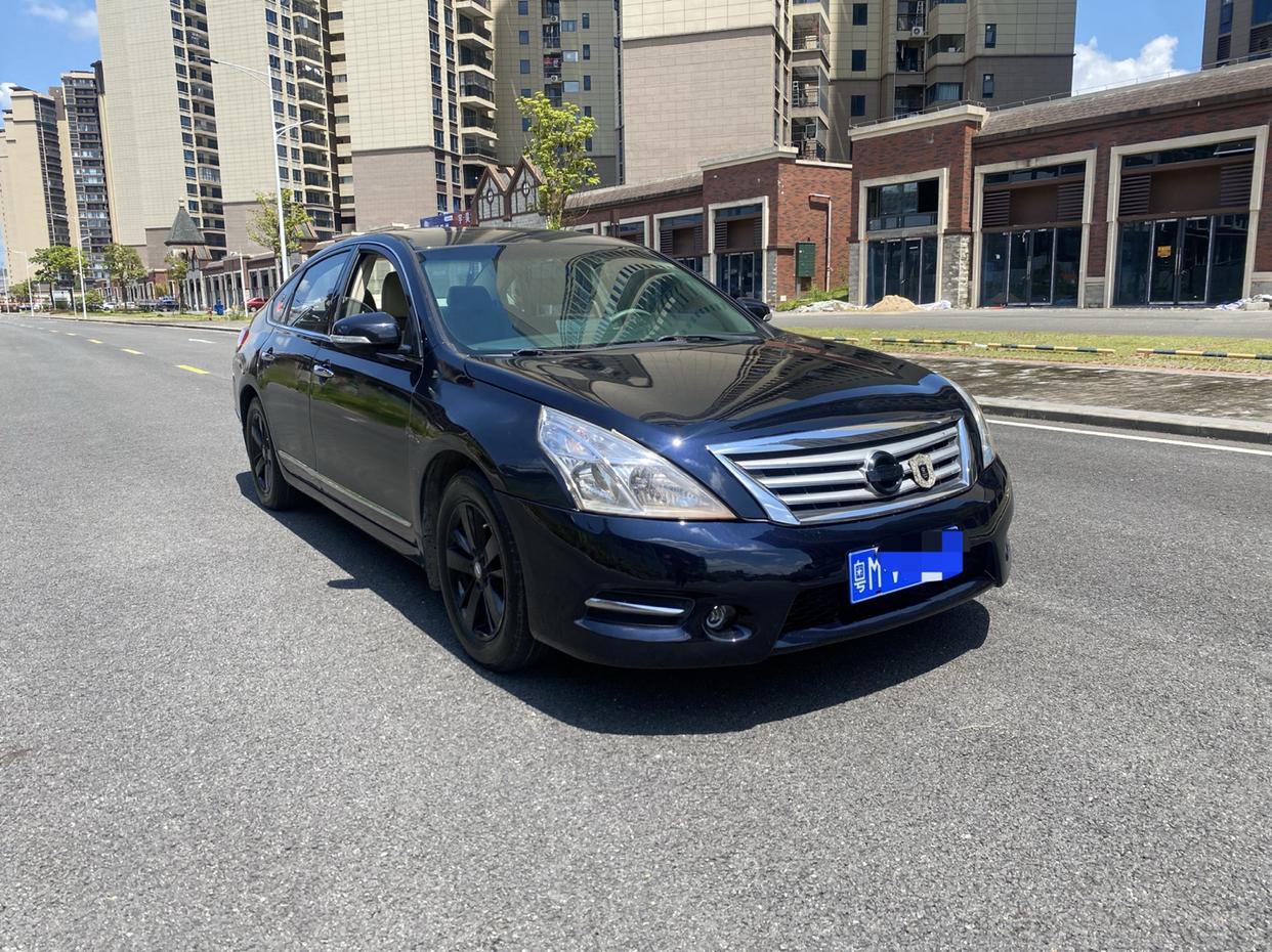 Nissan Altima 2012 thumb 10