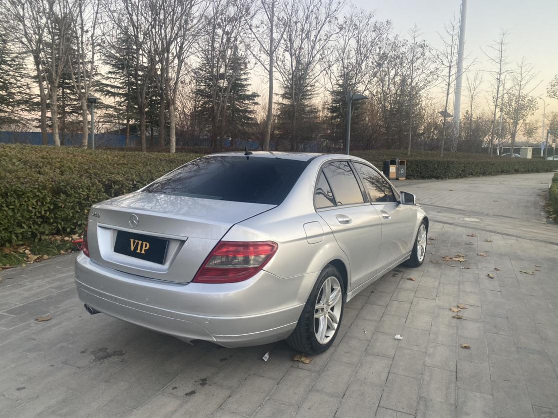 Mercedes-Benz C-Class 2010 thumb 4