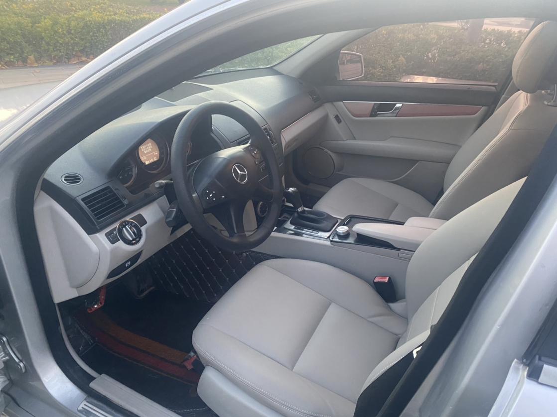 Mercedes-Benz C-Class 2010 thumb 11