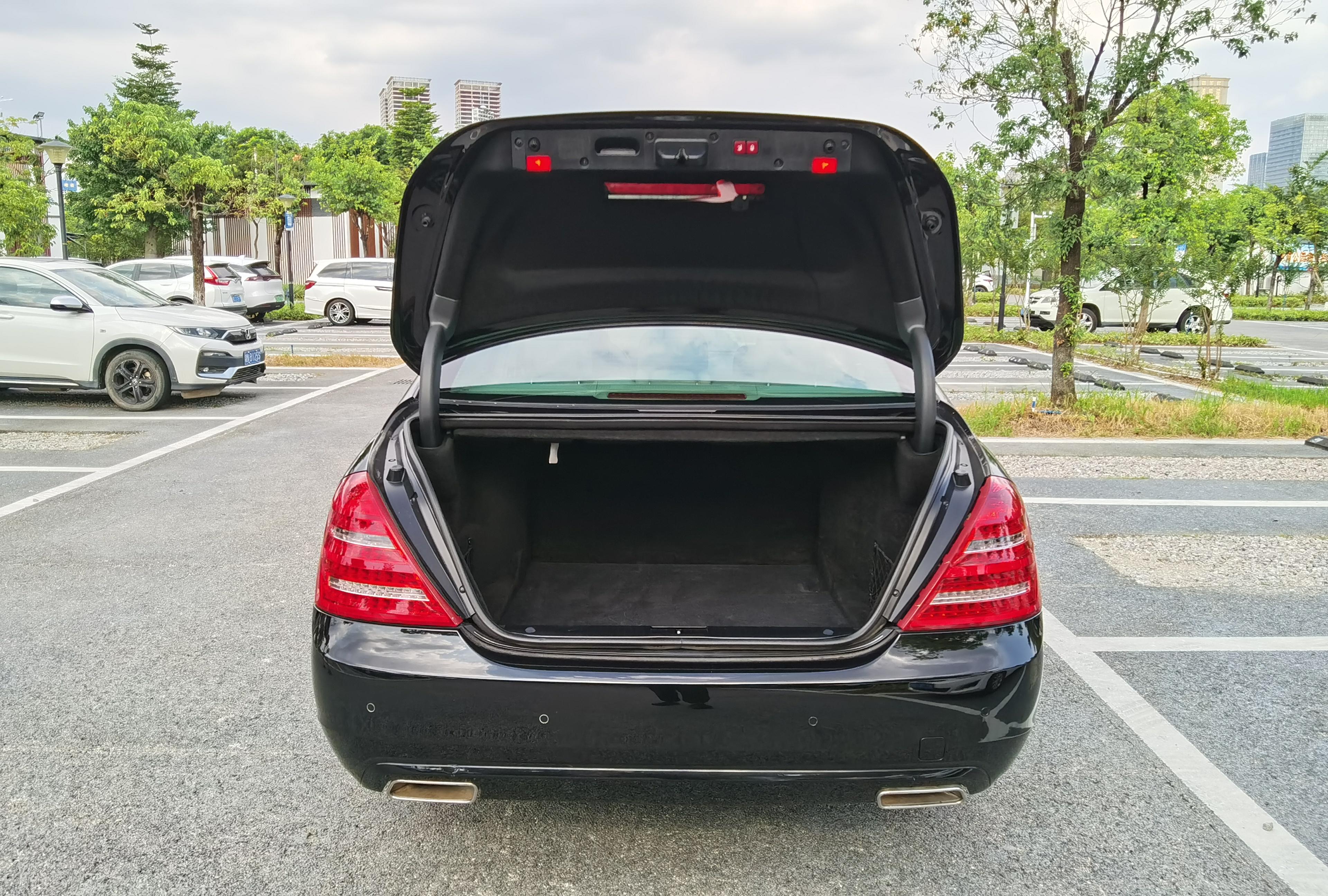 Mercedes-Benz S-Class 2010 thumb 5