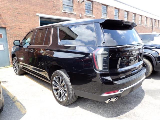 Chevrolet Suburban 2025 thumb 6