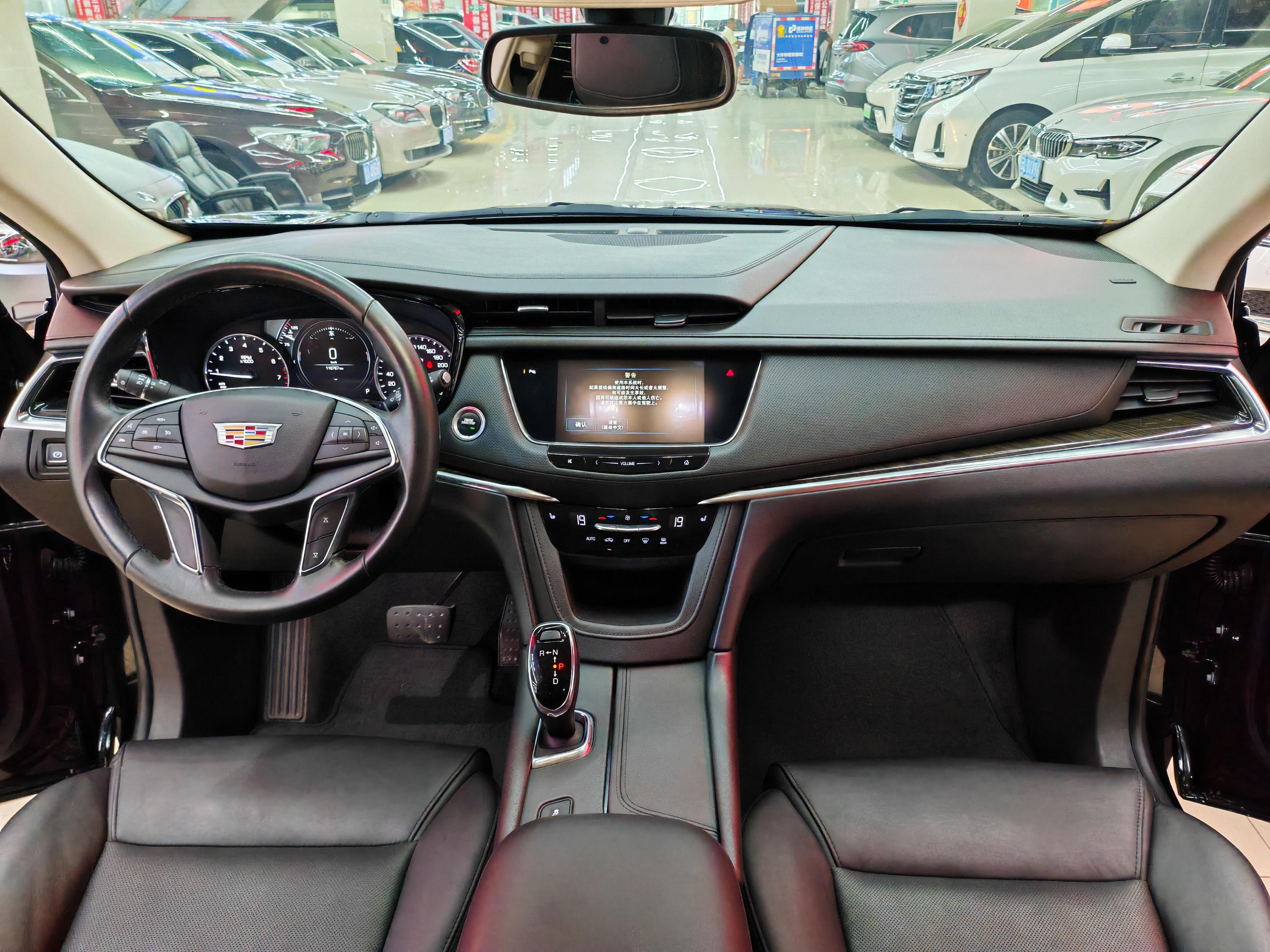 Cadillac XT5 2018 thumb 4