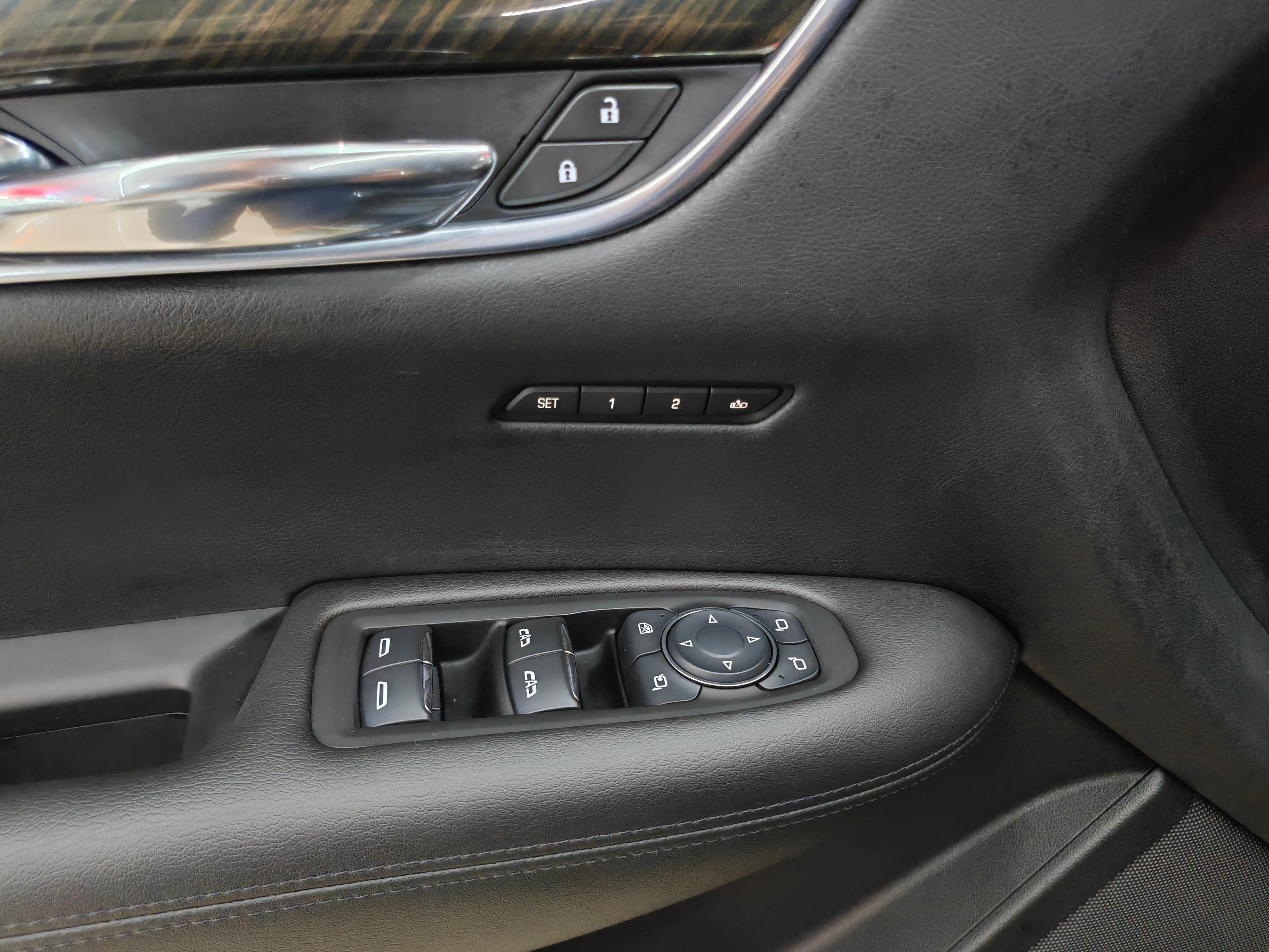 Cadillac XT5 2018 thumb 10