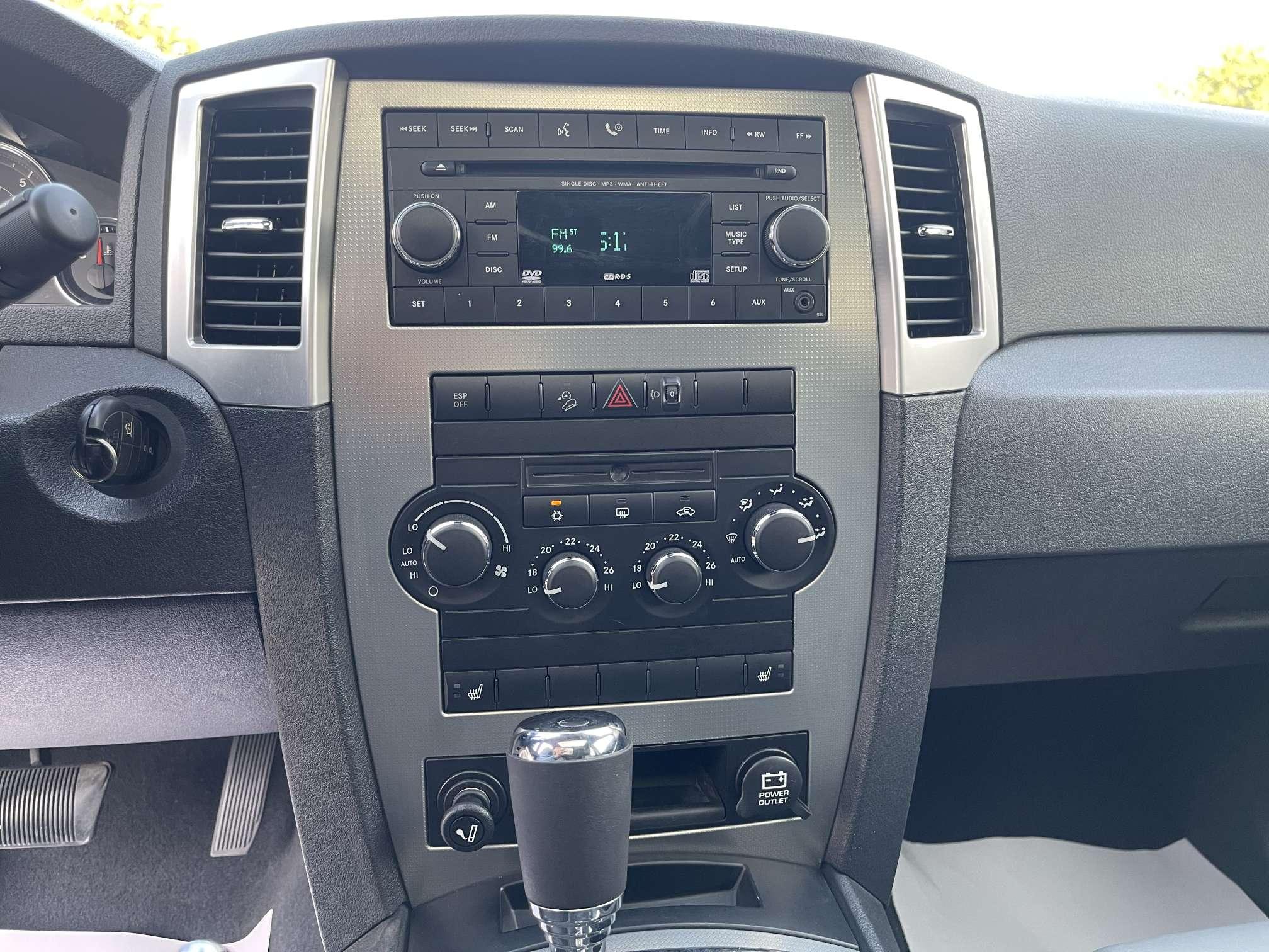 Jeep Grand Cherokee 2009 thumb 10